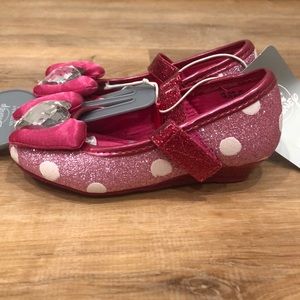 Minnie Mouse shoes